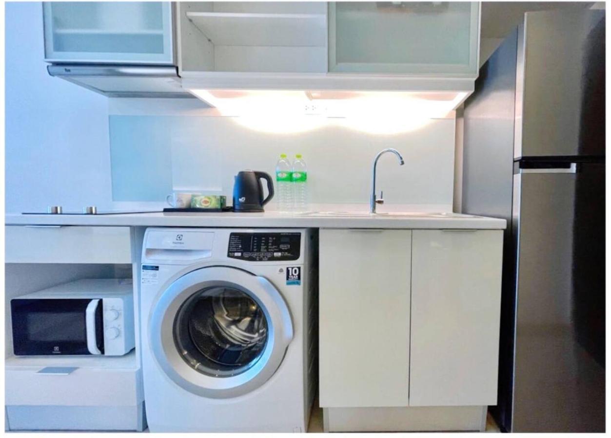 清迈古城市中心高端温馨公寓两卫浴wifi泳池健身房山景城景房 Apartment *