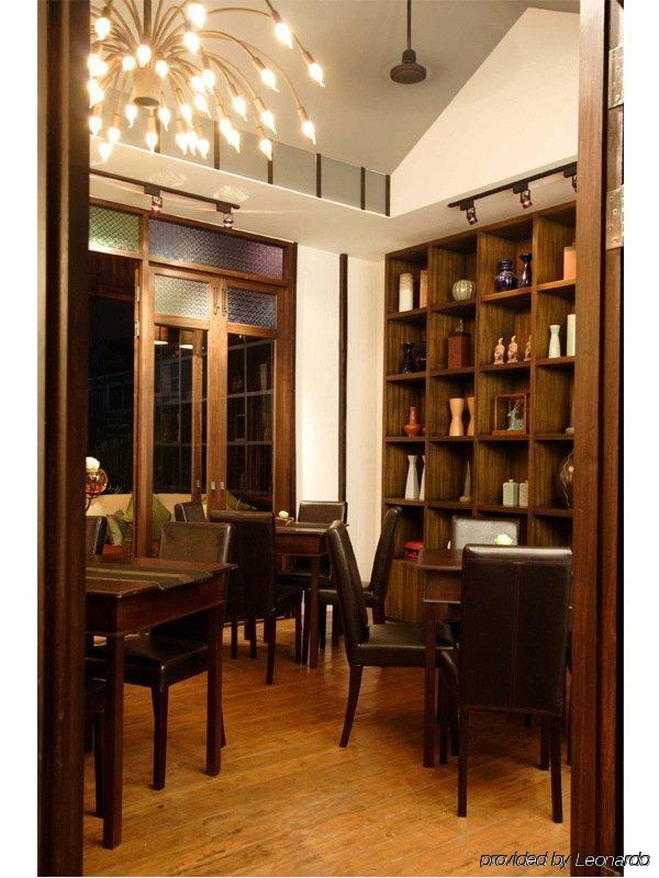 Manathai Village, Hotel 4*