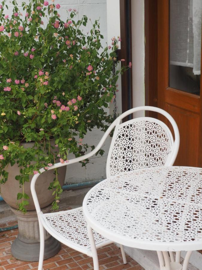 Vila Cozy House In Middle Of Old Town Chiangmai *