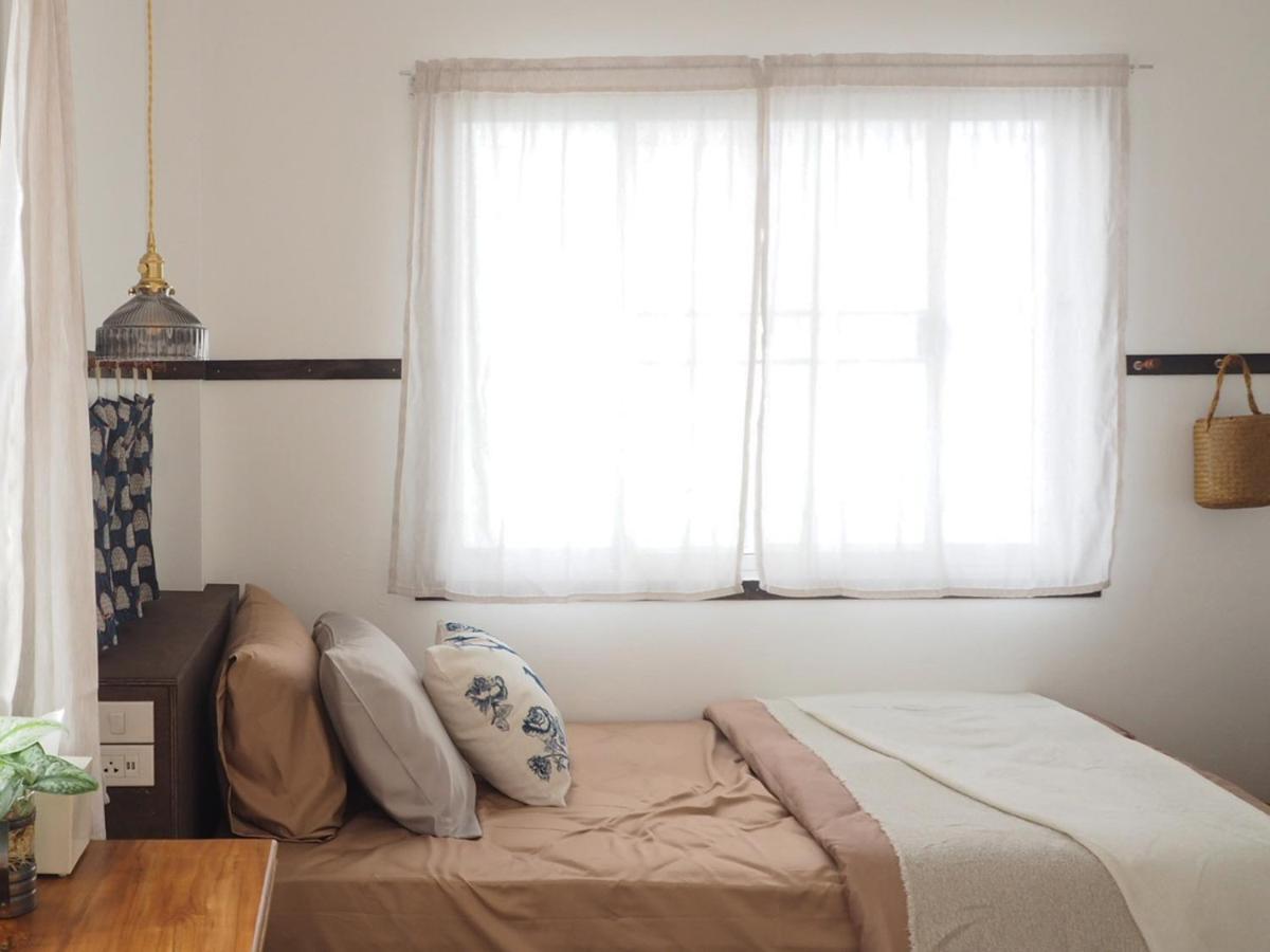 Vila Cozy House In Middle Of Old Town Chiangmai *