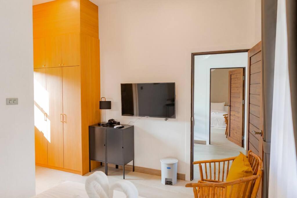 Villa Mandiri At Thapae Gate - Location