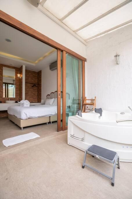 Unique Lanna Style Pool Villa *