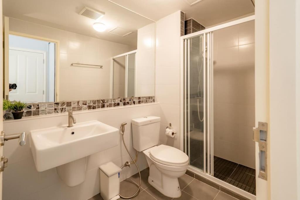 Luxury 2 Bedroom Old