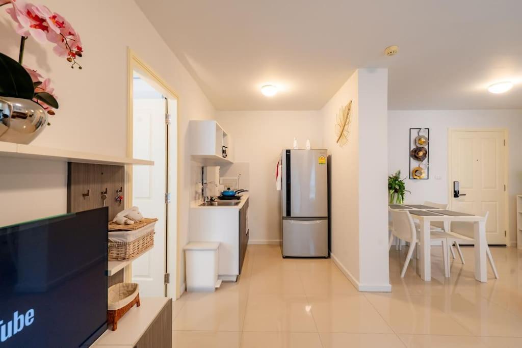 Apartment Luxury 2 Bedroom Old *