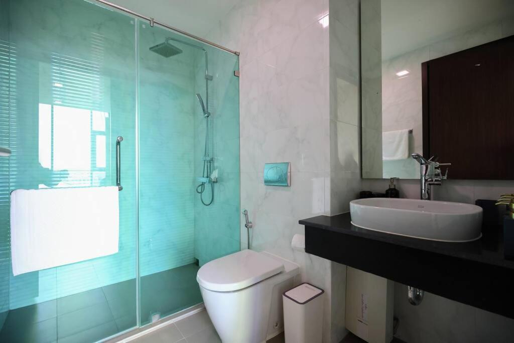 Stunning Spacious Mountain View Apartment Chiang Mai