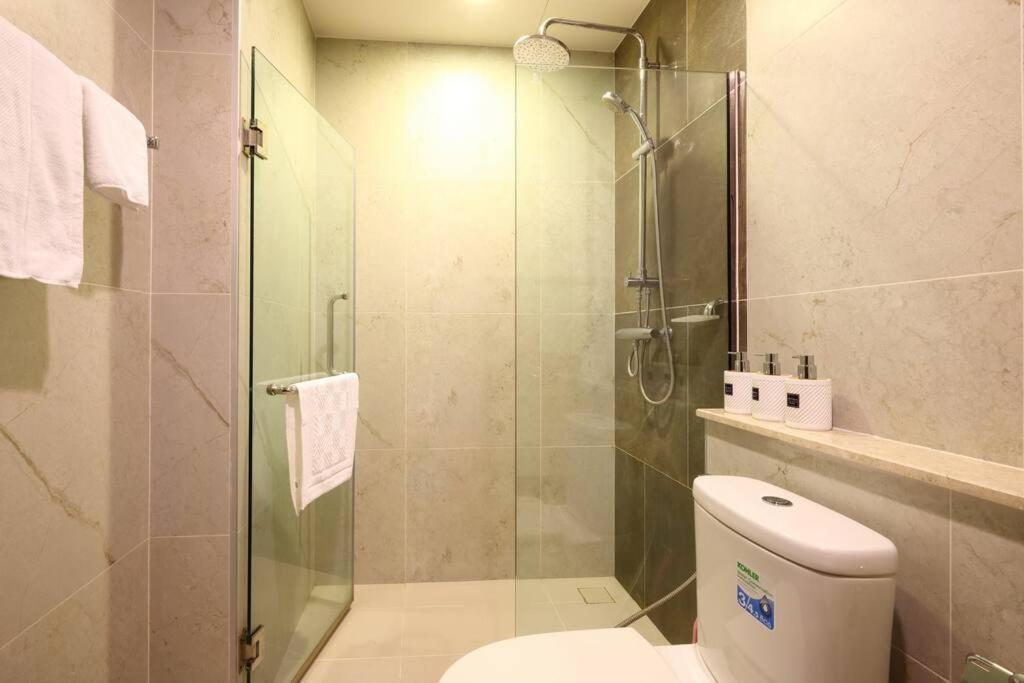 Specious Luxury 2 Bedrooms Apt. Appartement *
