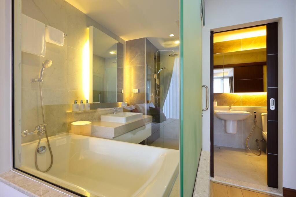 Specious Luxury 2 Bedrooms Apt. * Chiang Mai