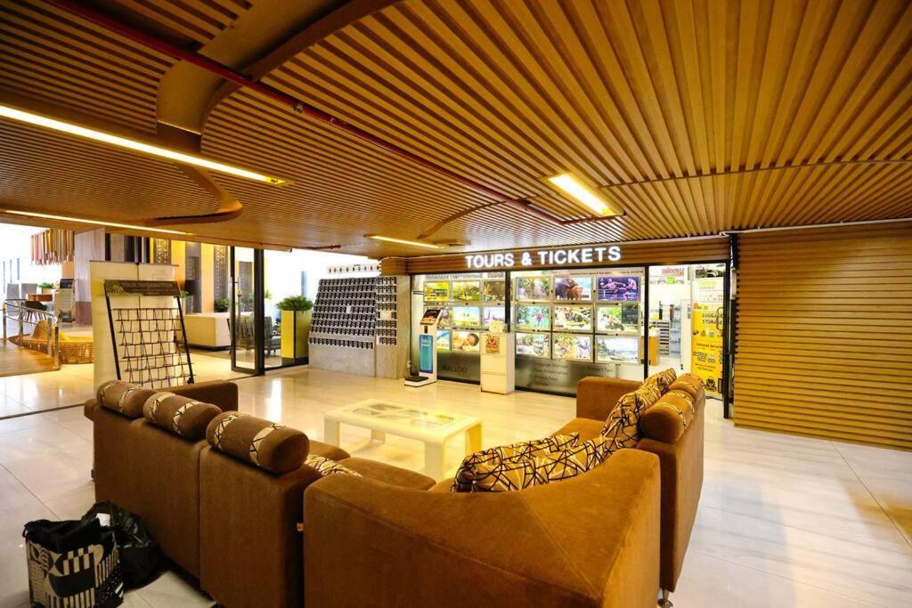 Specious Luxury 2 Bedrooms Apt. * Chiang Mai