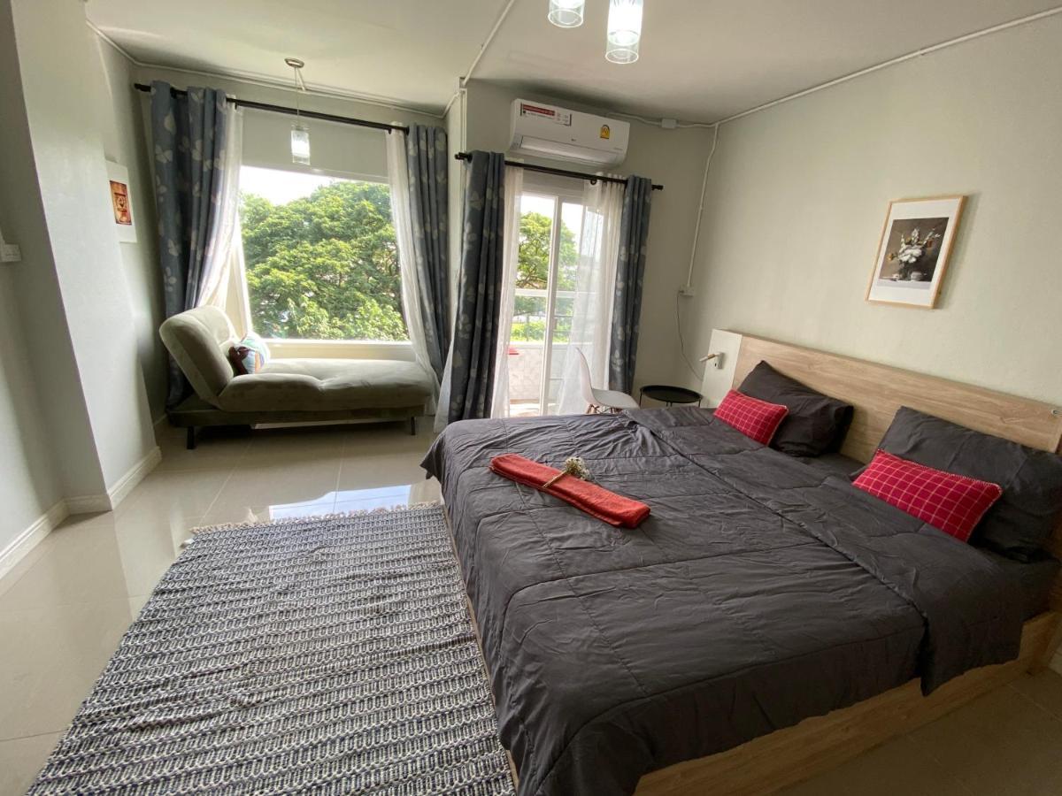 Private Hosted By Boyce 415 Chiang Mai