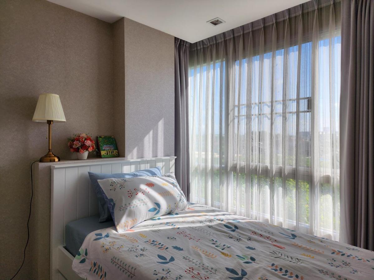 Family 2 Bedrooms 2 Bathrooms In Apartment