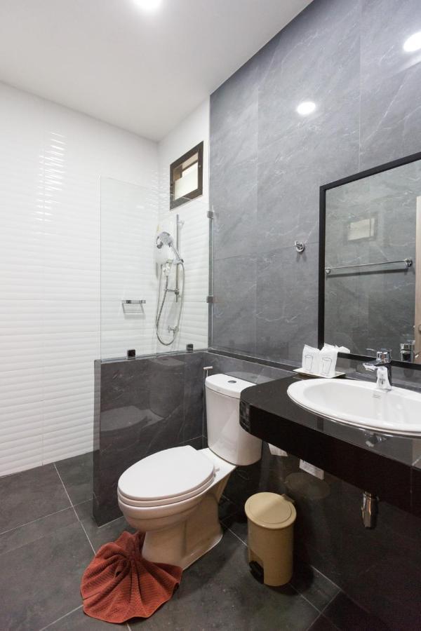 Hotel Capital O Radateeree Boutique