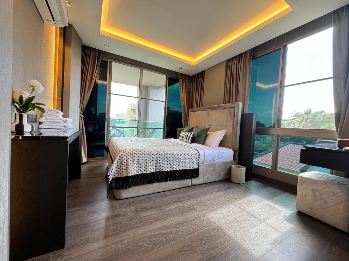 Night Market Super Large Luxurious 3-bedroom Hotel-style Apartamento