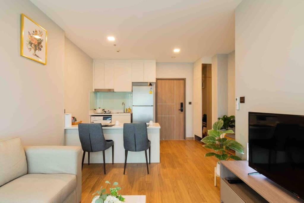 Apartment The Astra Sky River 1 Bedroom A Relaxing Chiang Mai