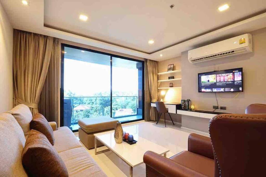 Exclusive Living The Star Hill Apartment Chiang Mai