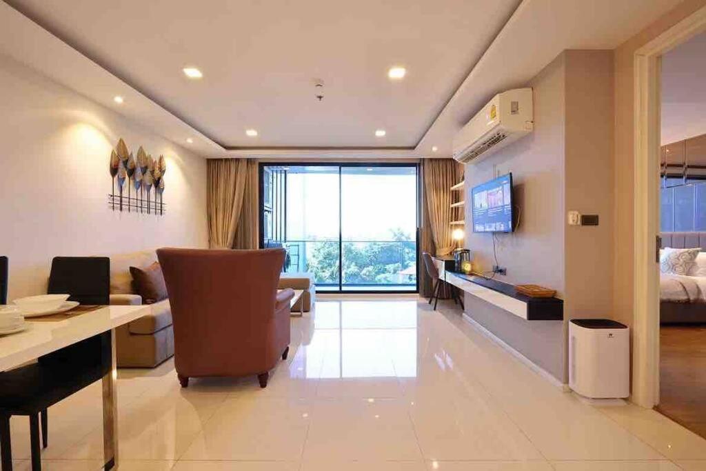 Exclusive Living The Star Hill Chiang Mai