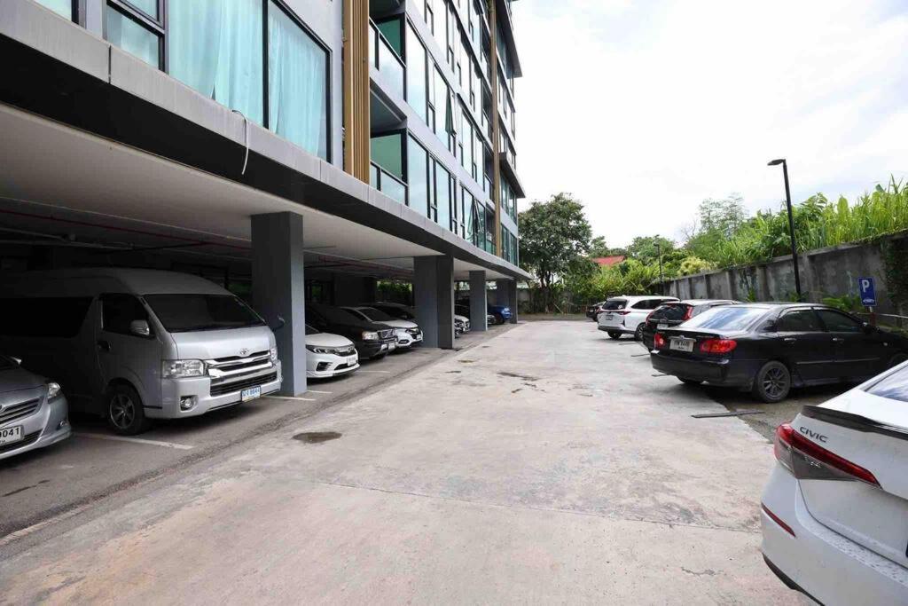 Apartment Exclusive Living The Star Hill Chiang Mai