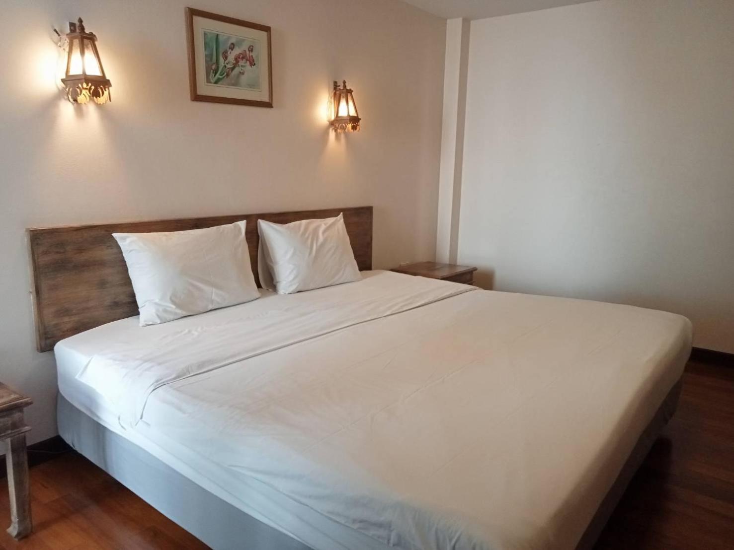 Hotel Sripat Sha Extra
