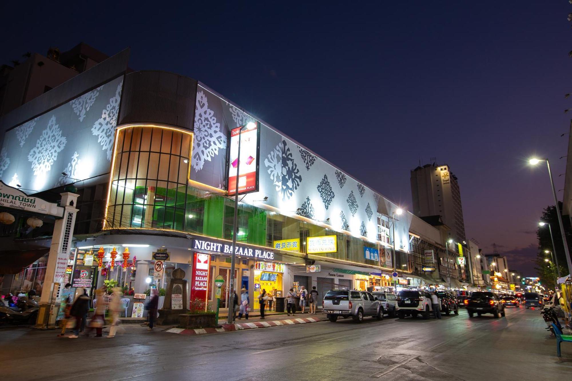 Night Bazaar Place Hotel Chiang Mai