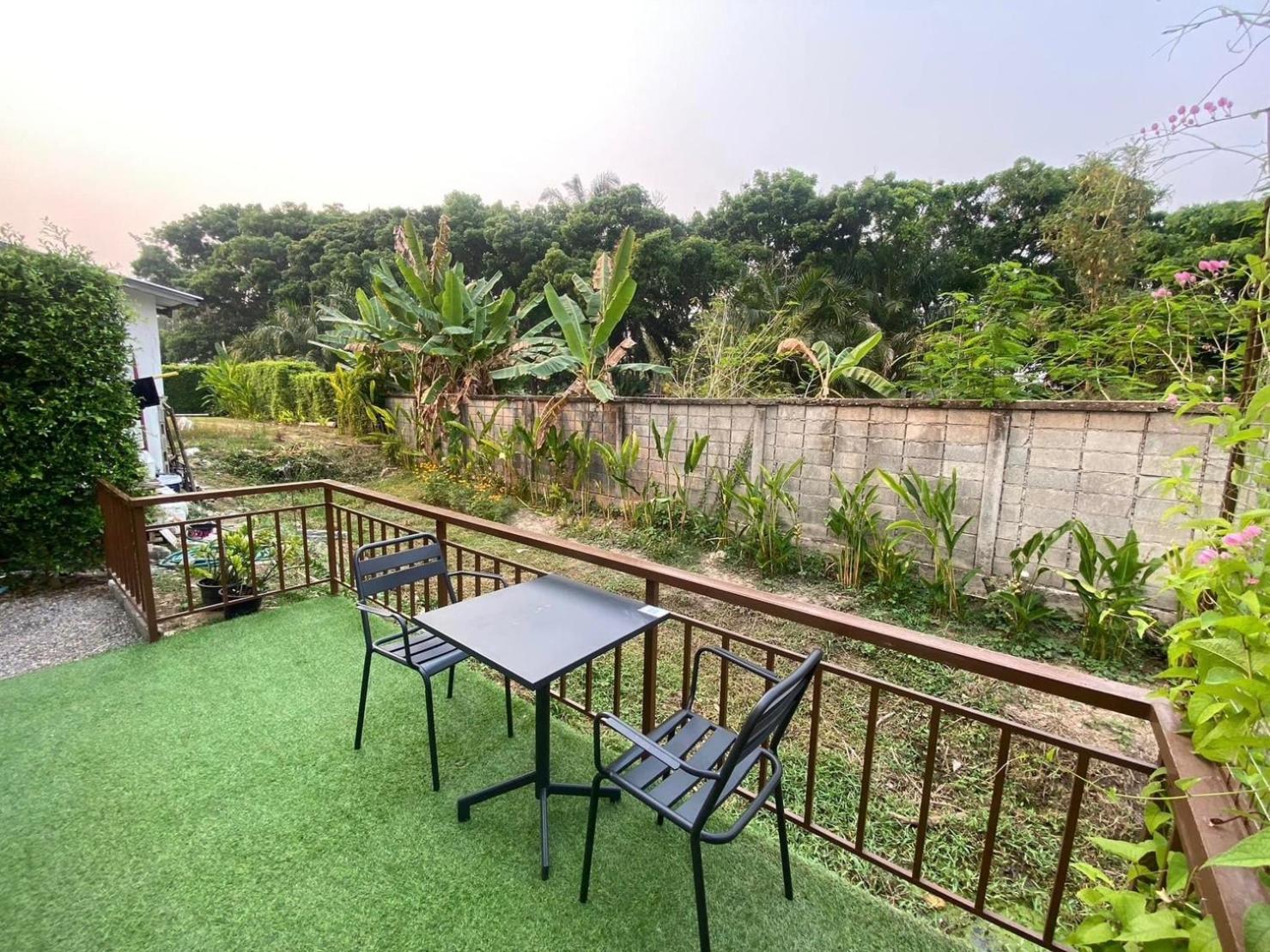 Apartment 65 Chiangmai *