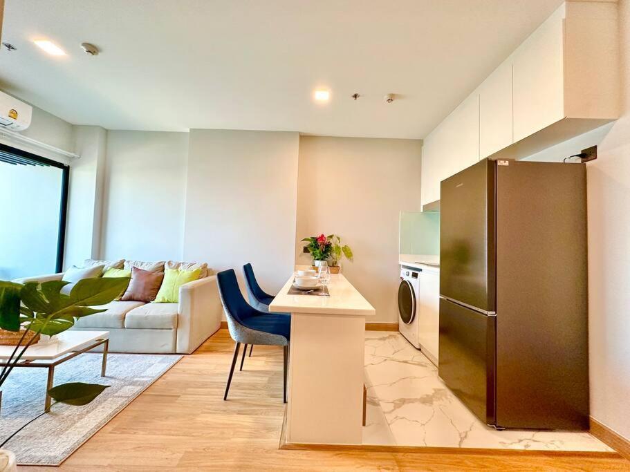 Top Astra Sky River Apartment *