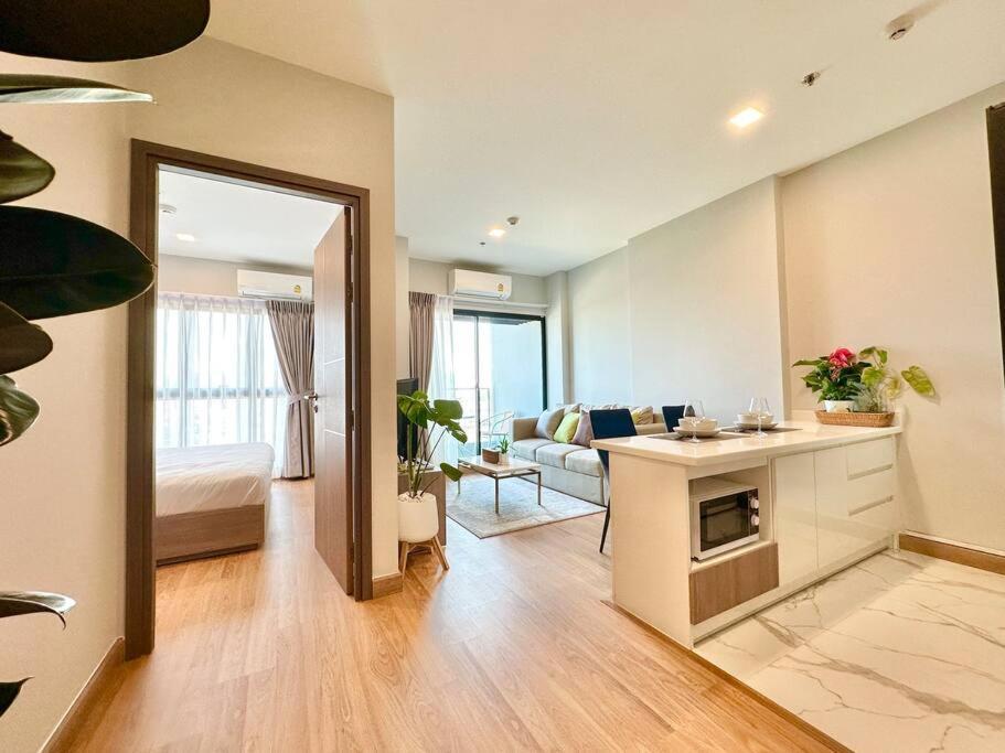 Top Astra Sky River Apartment Chiang Mai