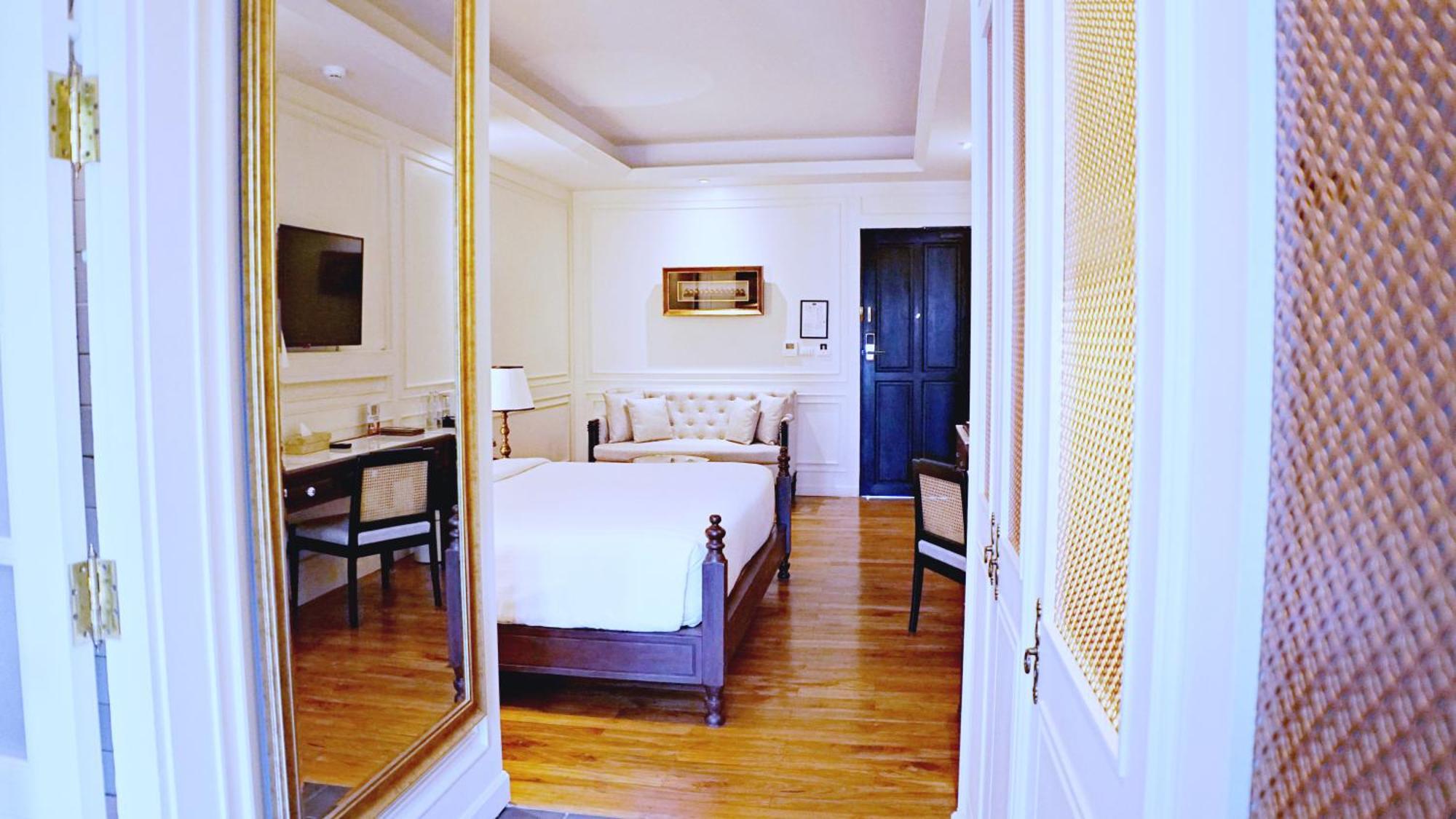 Hotel Buri Sriping Riverside & - Sha Extra 5*
