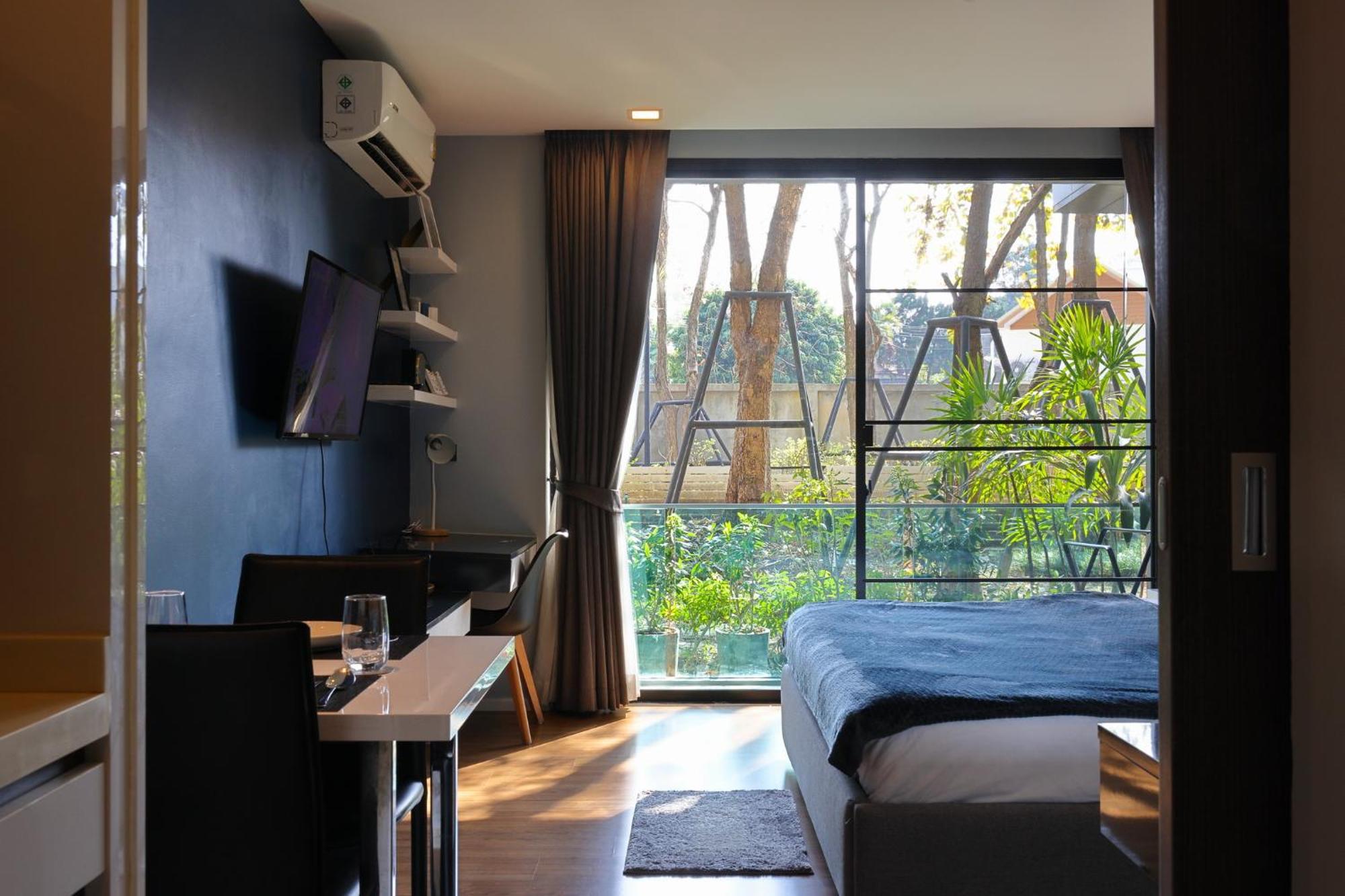 Apartment Luxury Modern Garden View