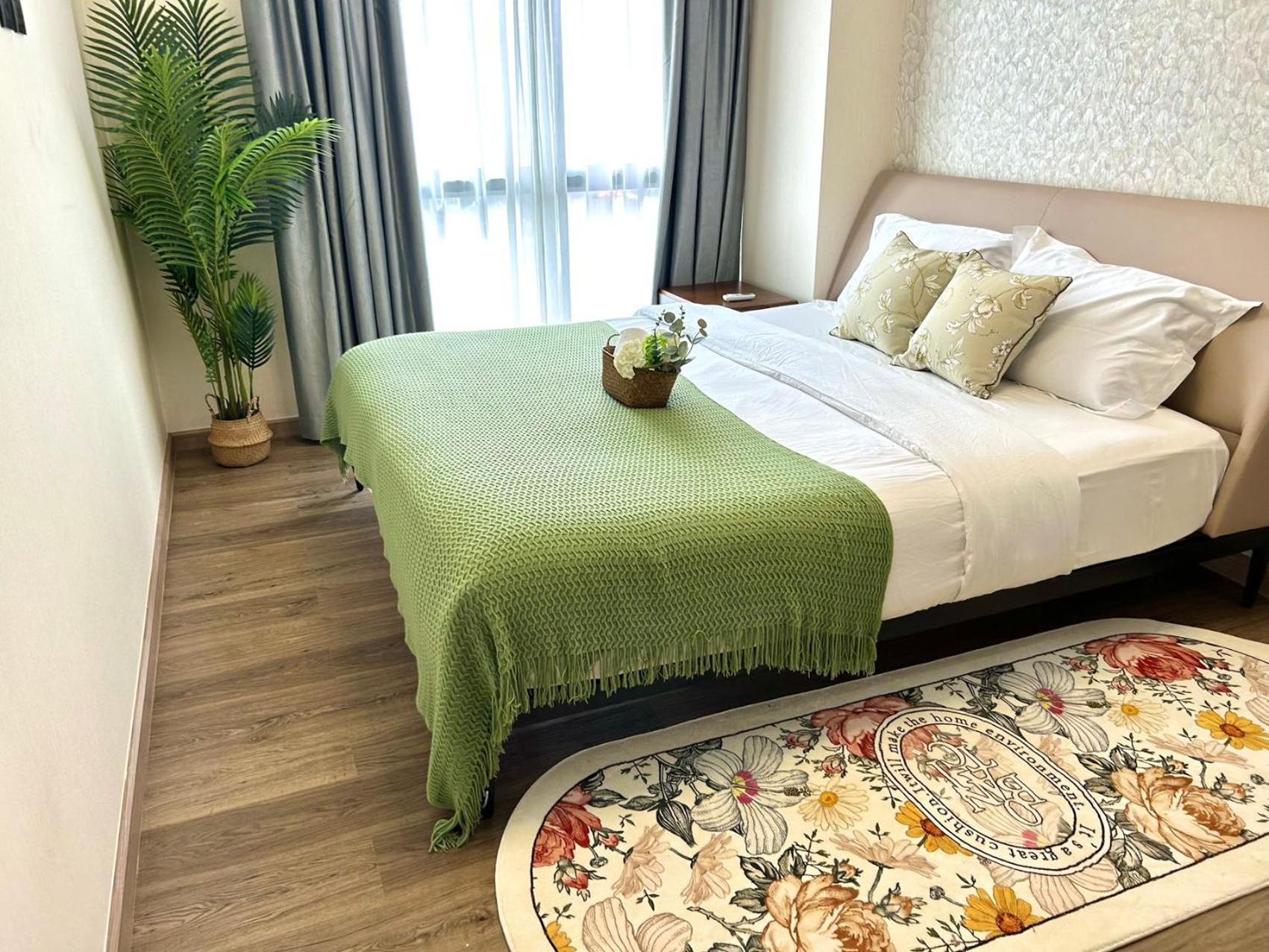 Festival Large Two Bedroom * Chiang Mai