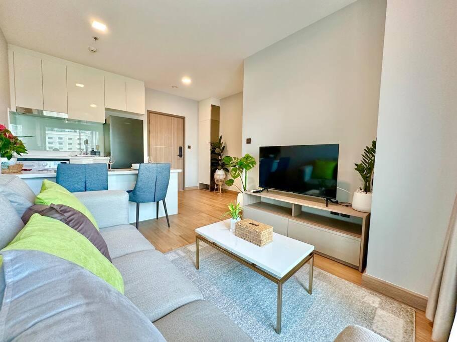 Apartment Top Astra Sky River *