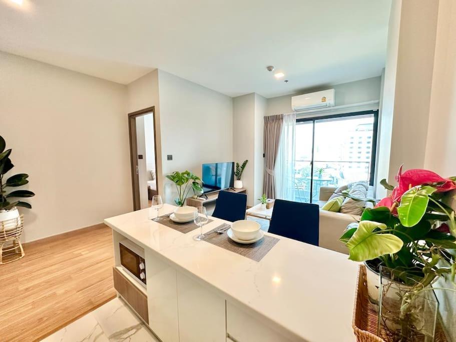 Apartment Top Astra Sky River Chiang Mai