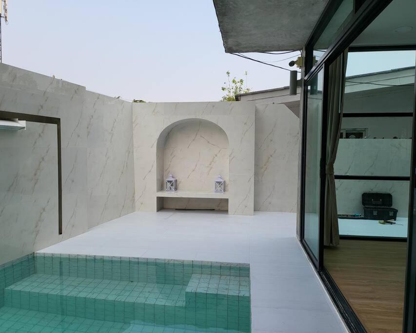 Modern Private Pool