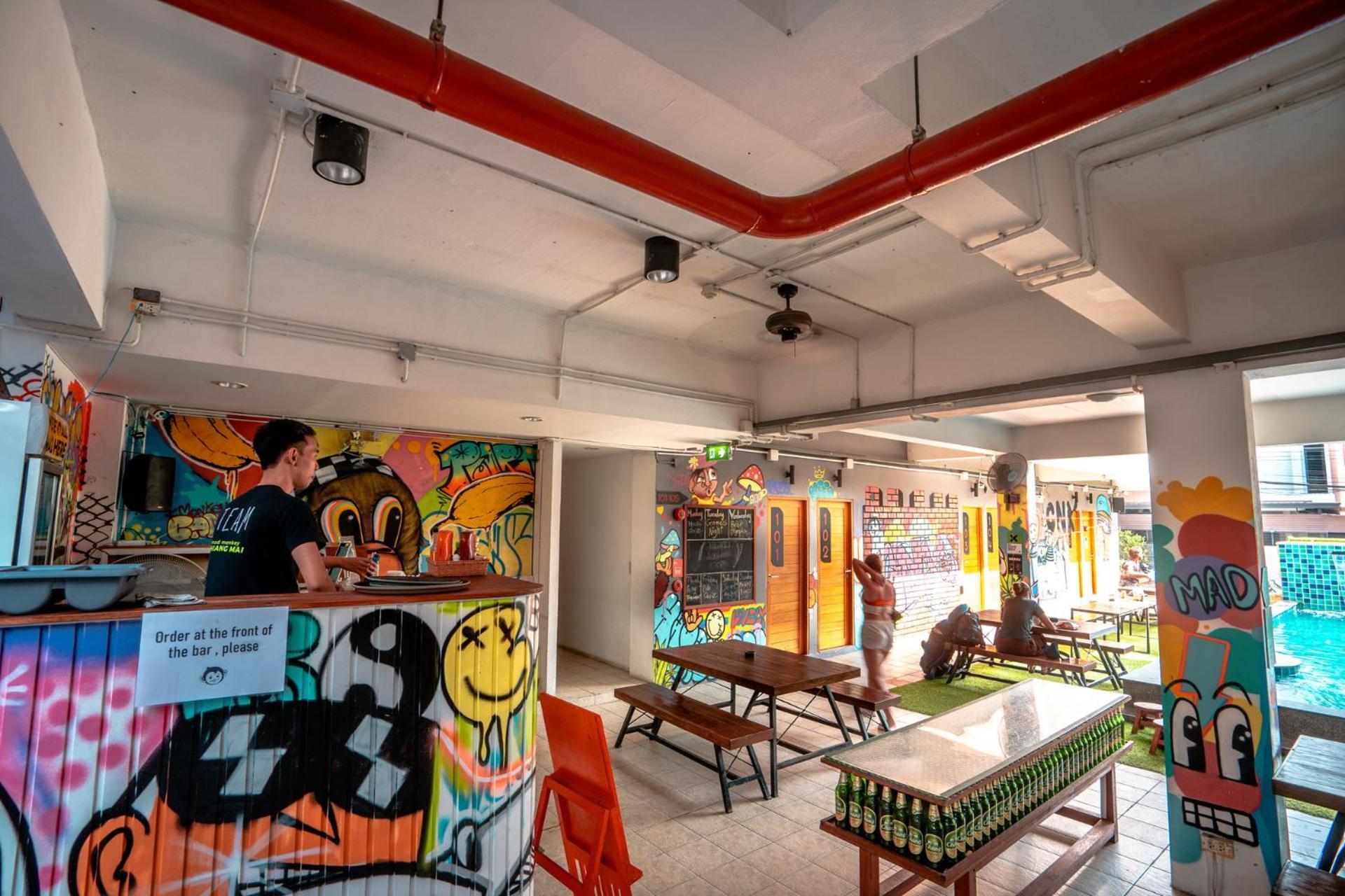 Mad Monkey Asrama
