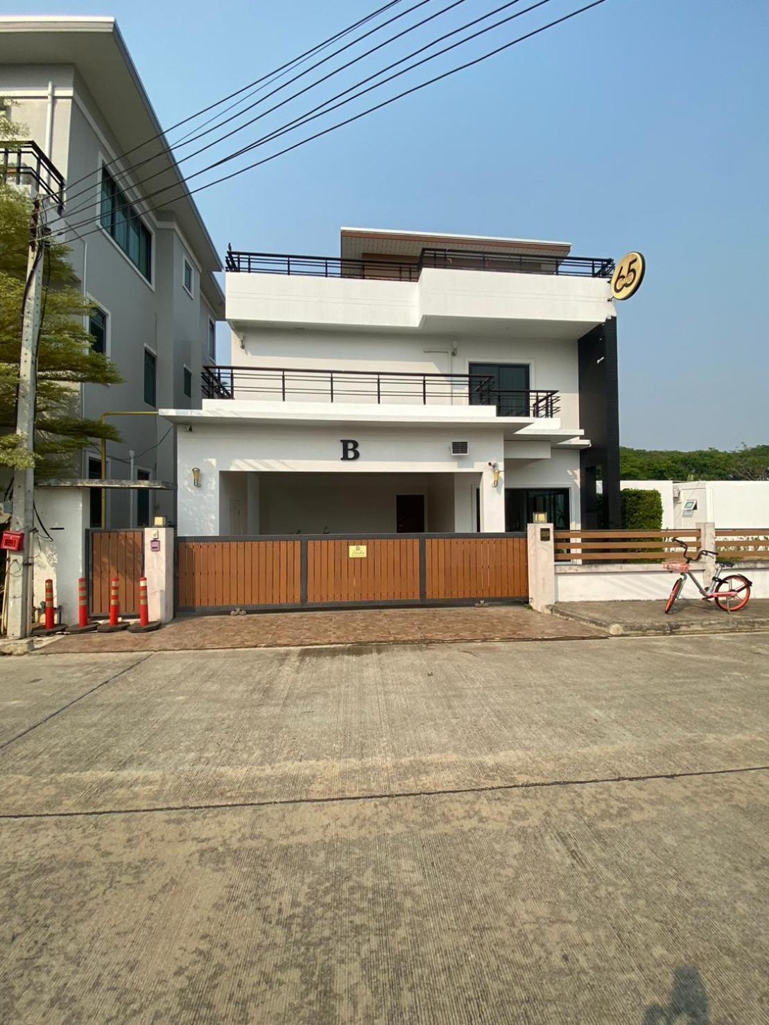 65 Chiangmai *