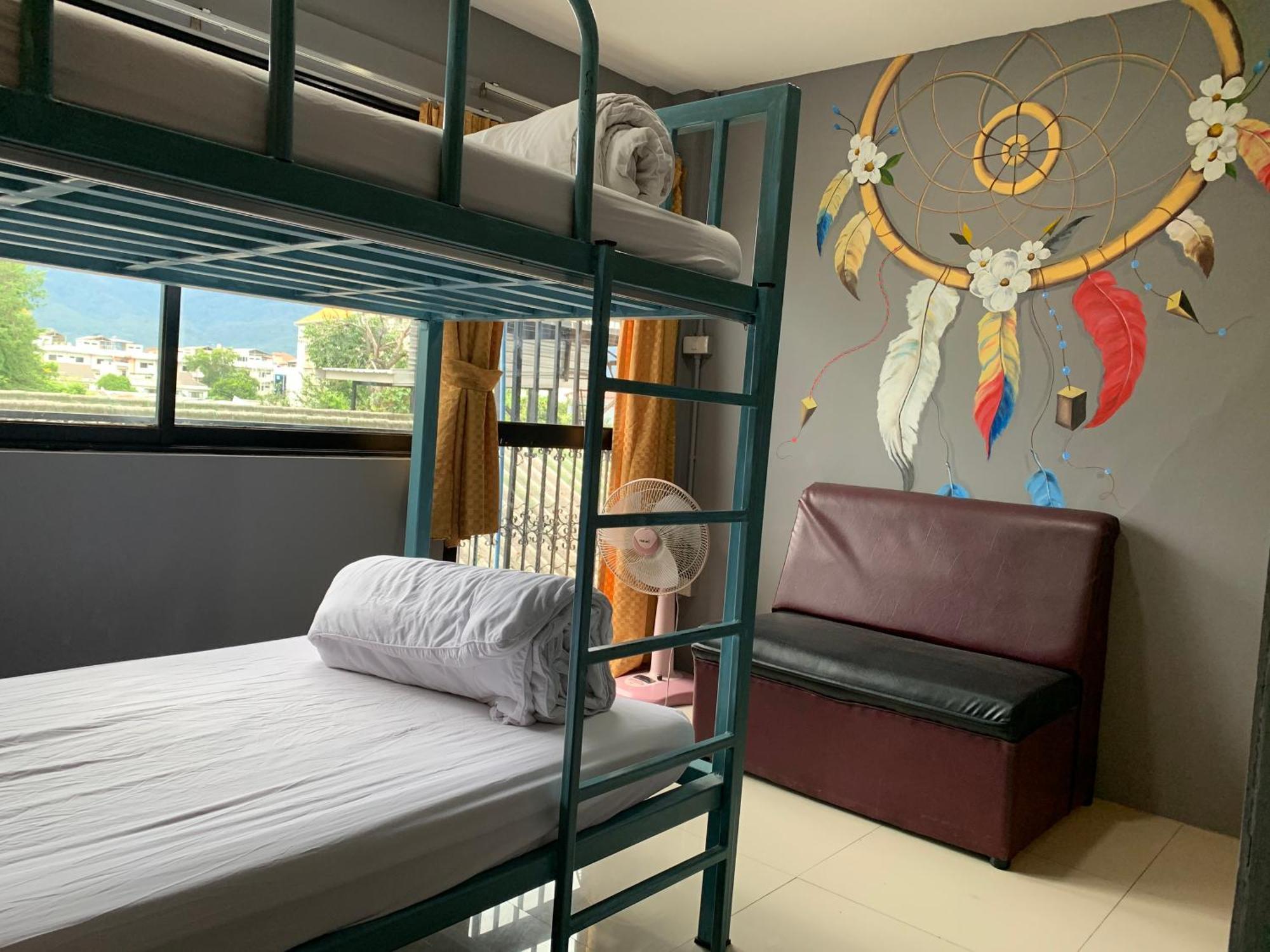 Doze Hostel Chiang Mai