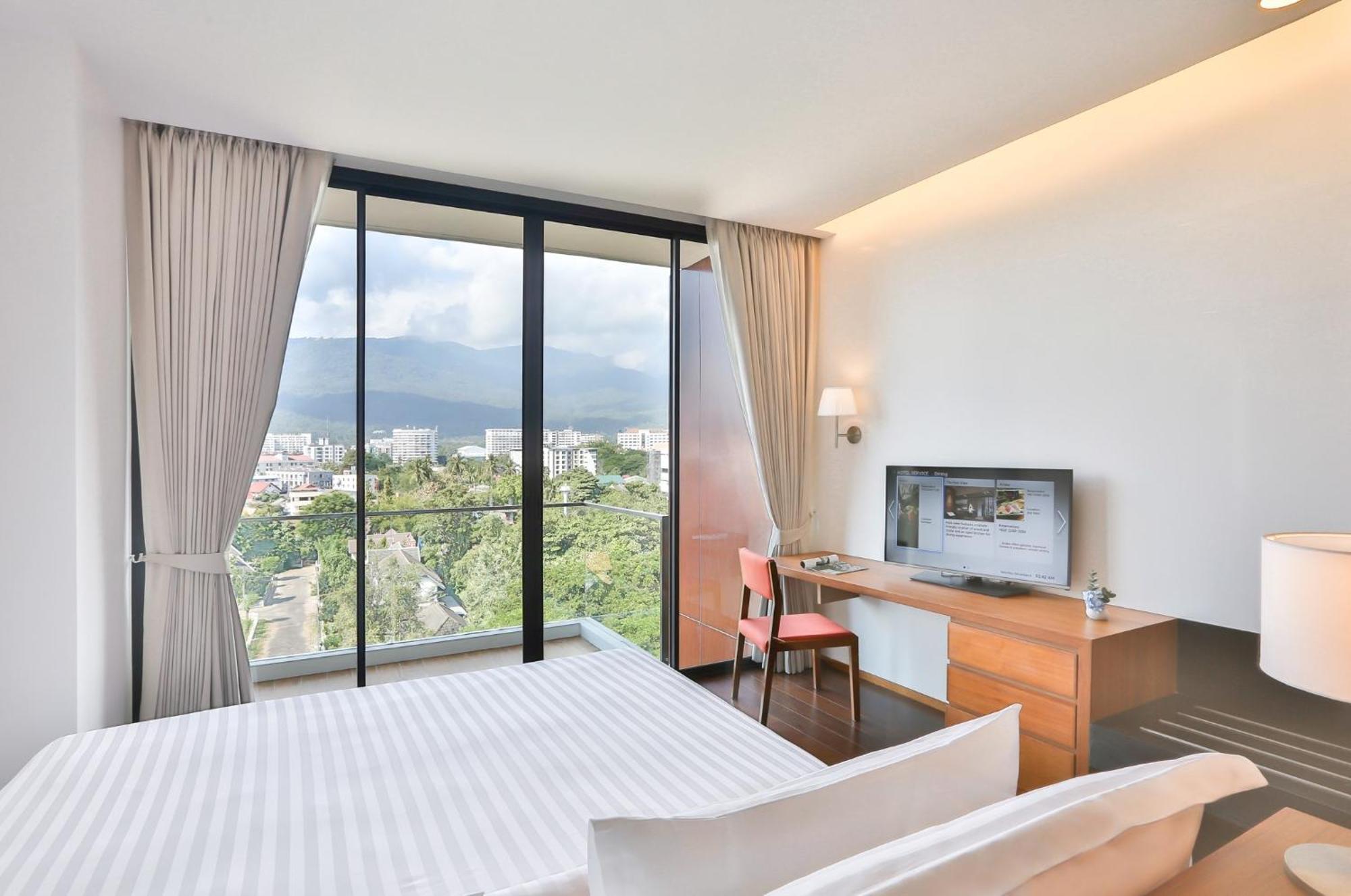 Eastin Tan Hotel