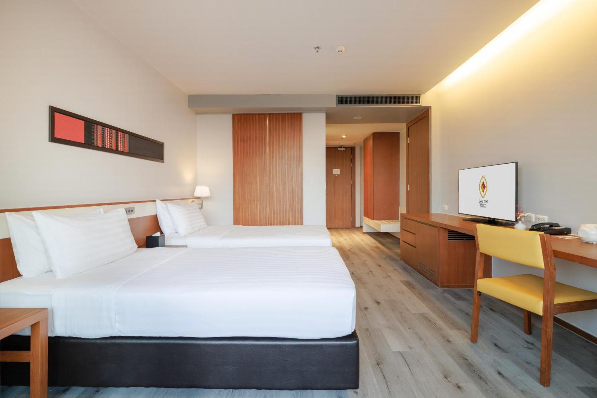 Hotel Eastin Tan