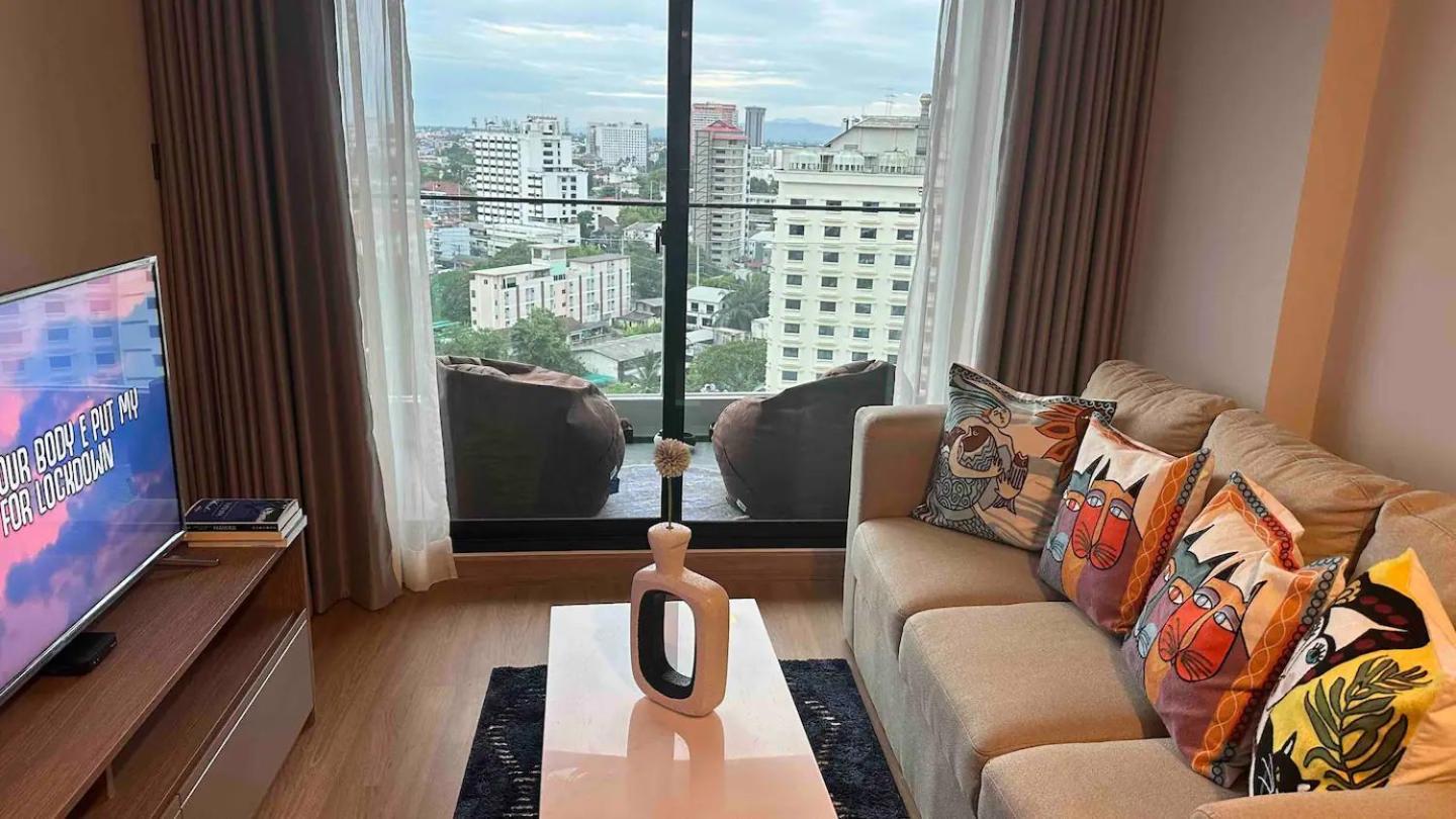 Hotel Astra Sky River Chiang Mai