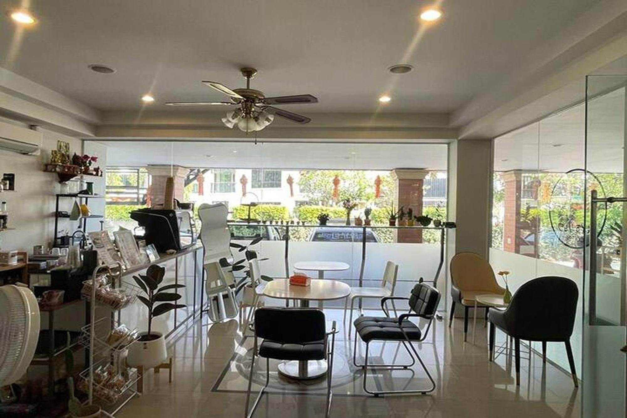 Guest house Kaewchantra Mansion 3*