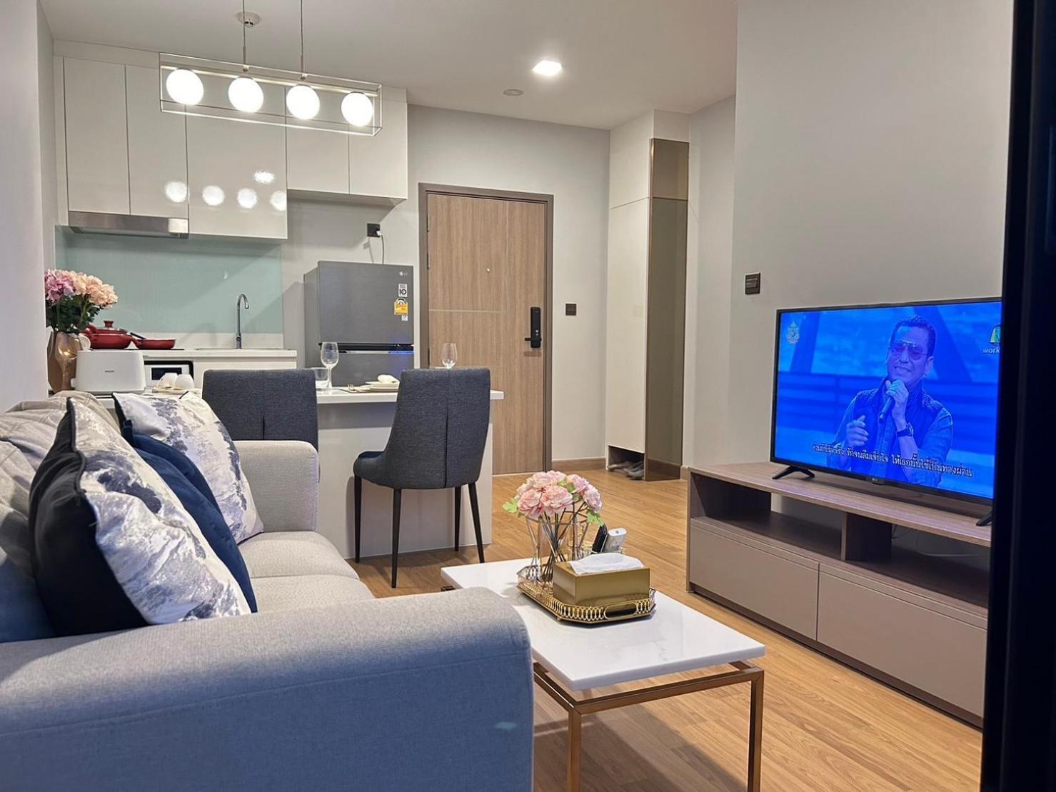 Luxury Astra Sky River Apartment *