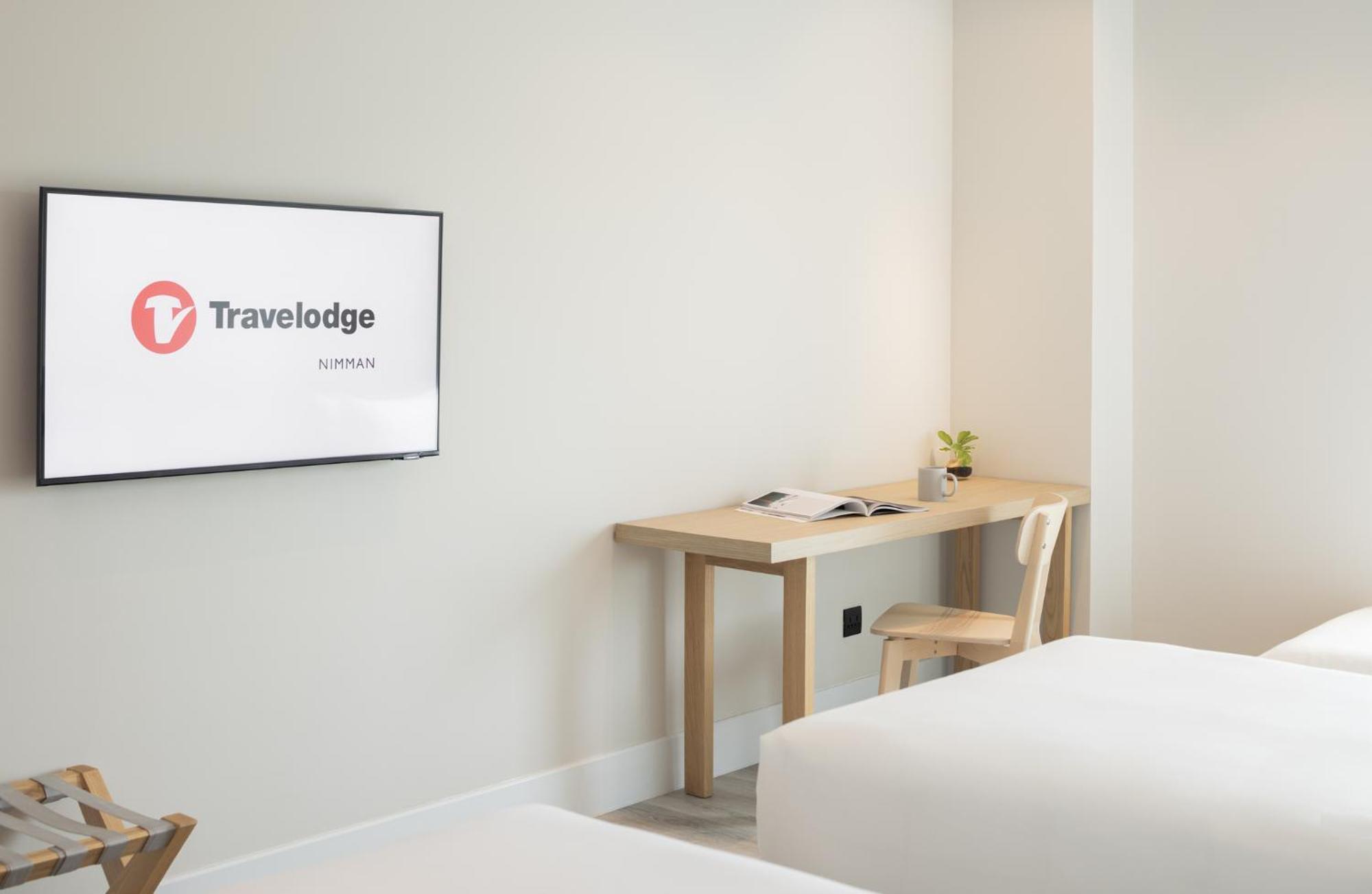 Travelodge Nimman Hotel 4*