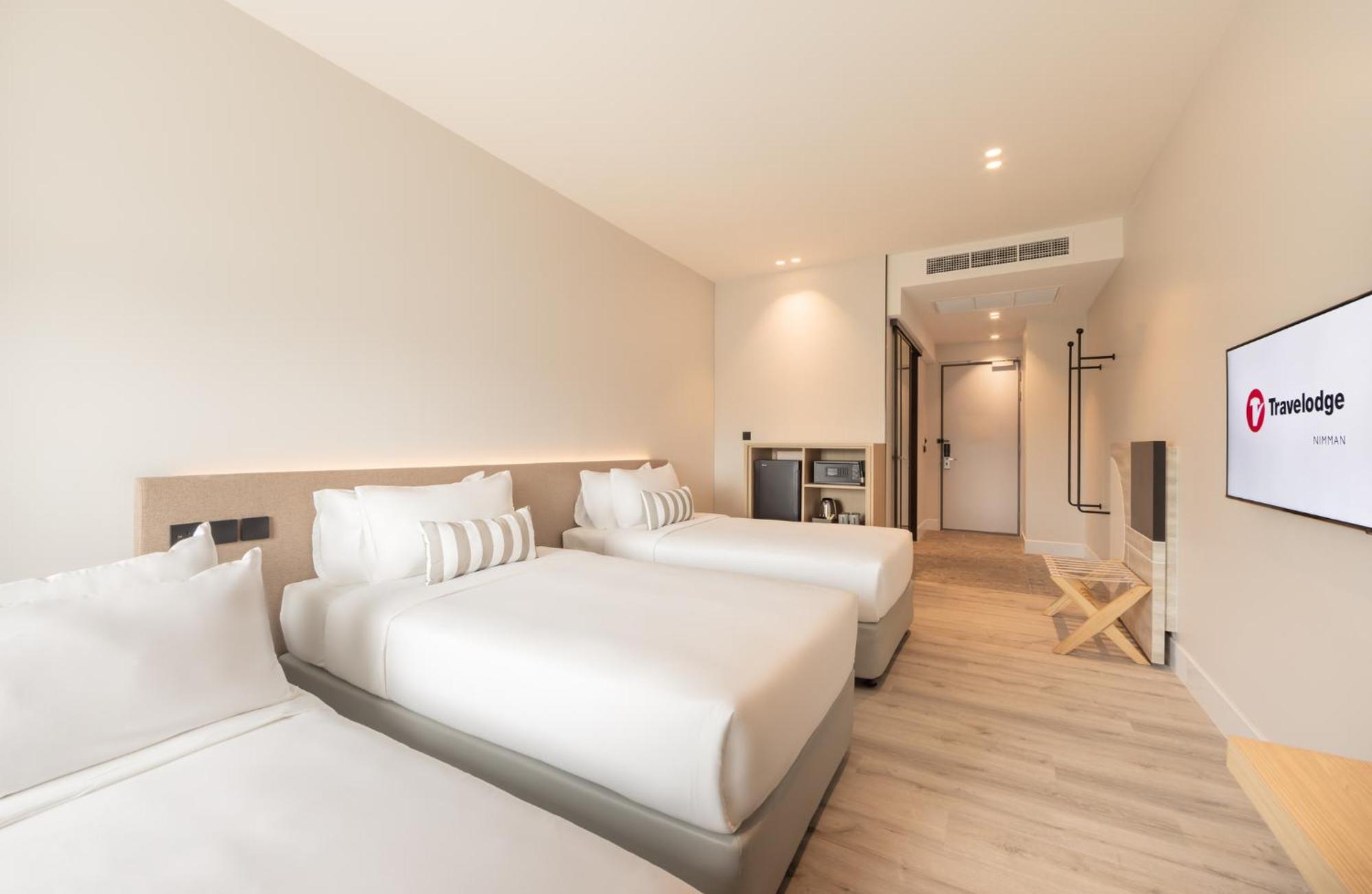 Travelodge Nimman Hotel