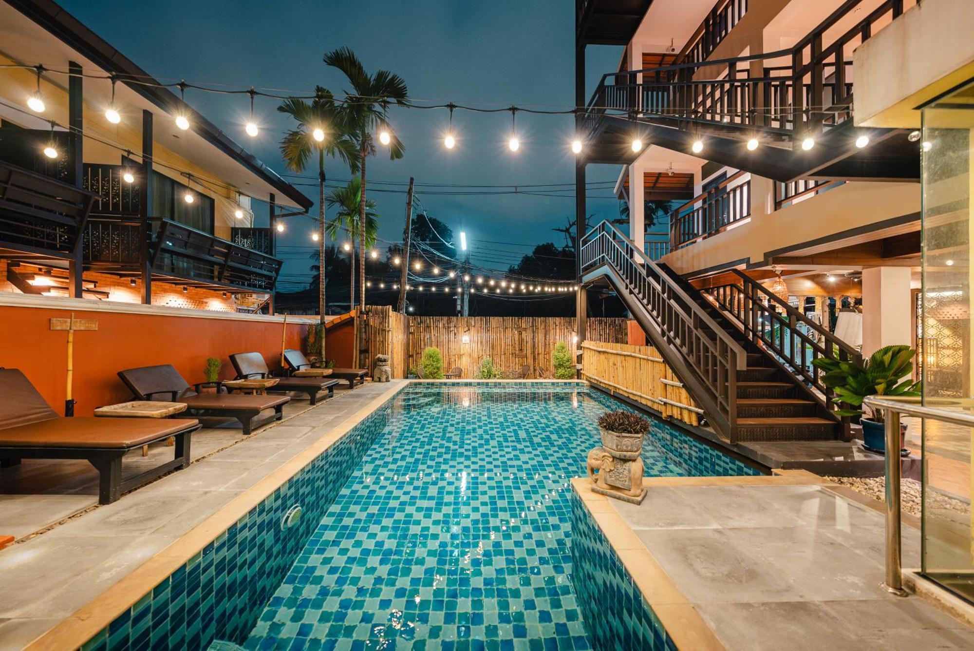 Hotel Thee Kashatharn By Th District