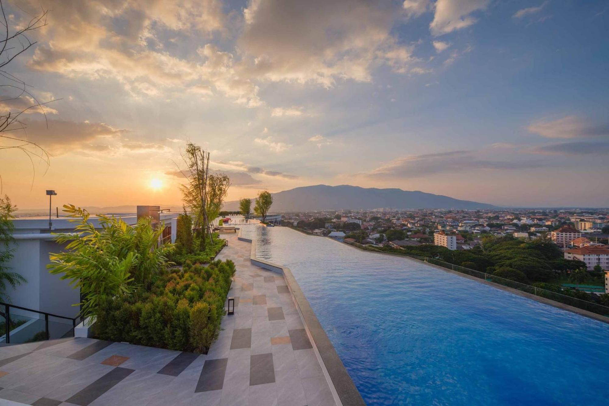 Apartment Luxury Astra Sky River Chiang Mai