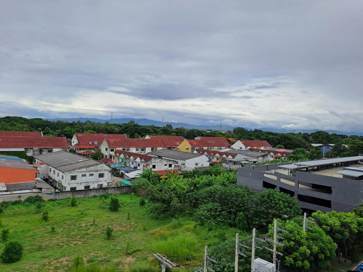 Apartment Cozy Close To Festival In Chiangmai