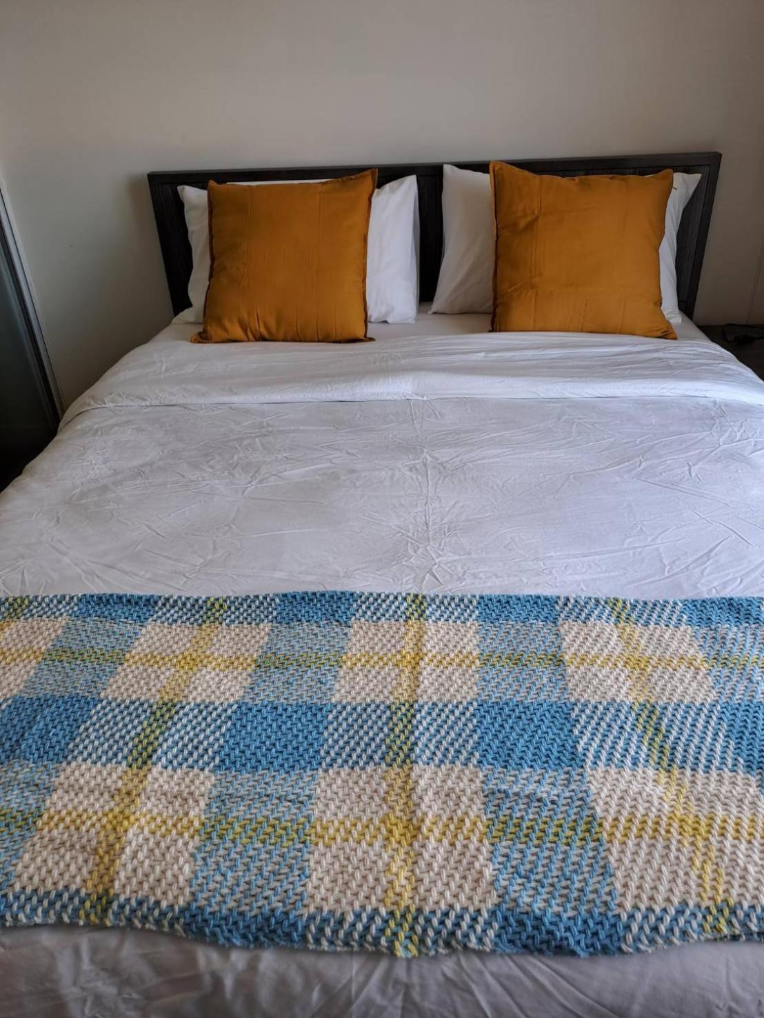 Cozy Close To Festival In Chiangmai Apartment
