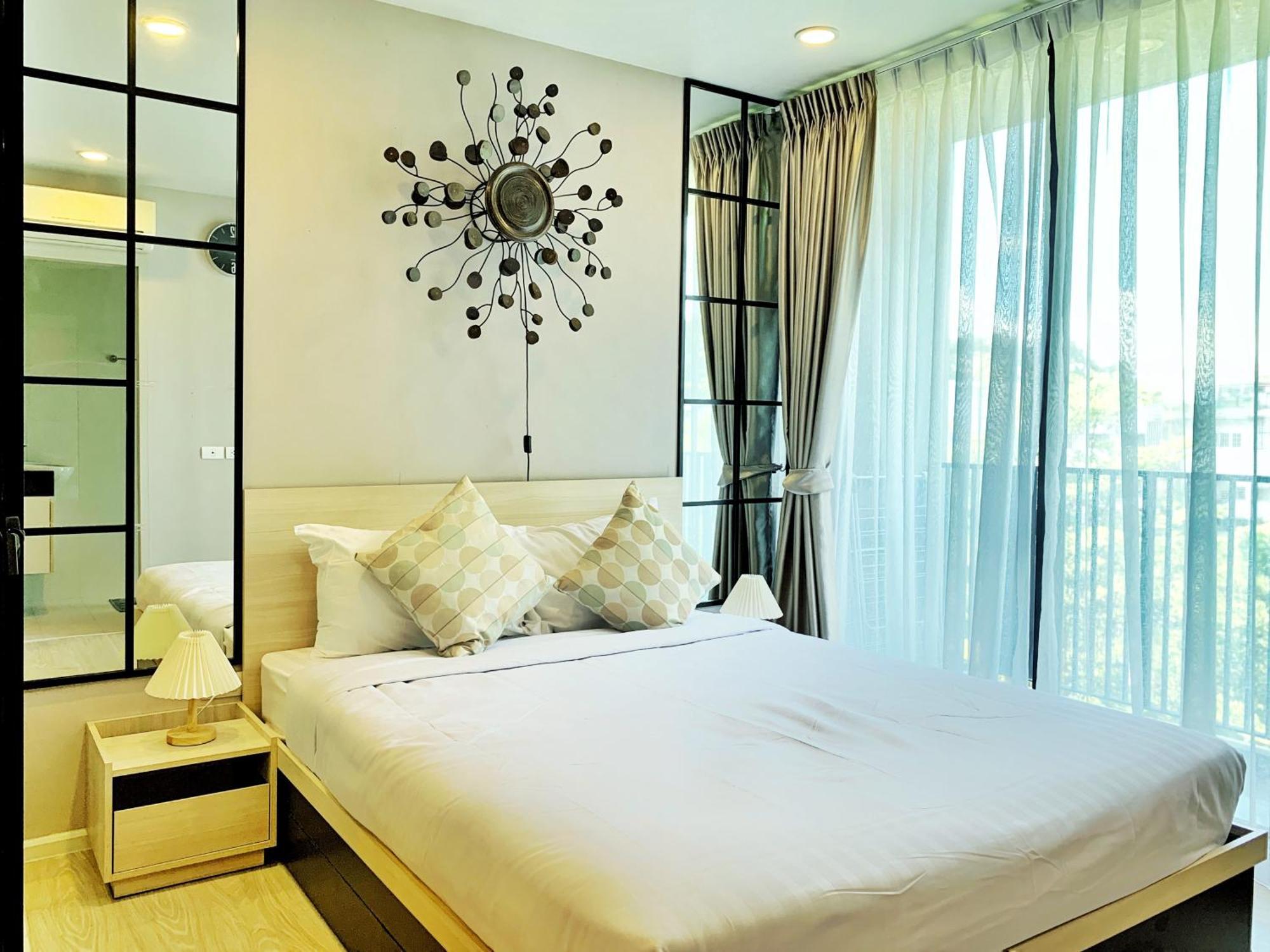 Cm Design Space In Ninman Maya Apartment Chiang Mai