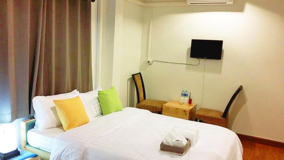 Hostel Nap Box