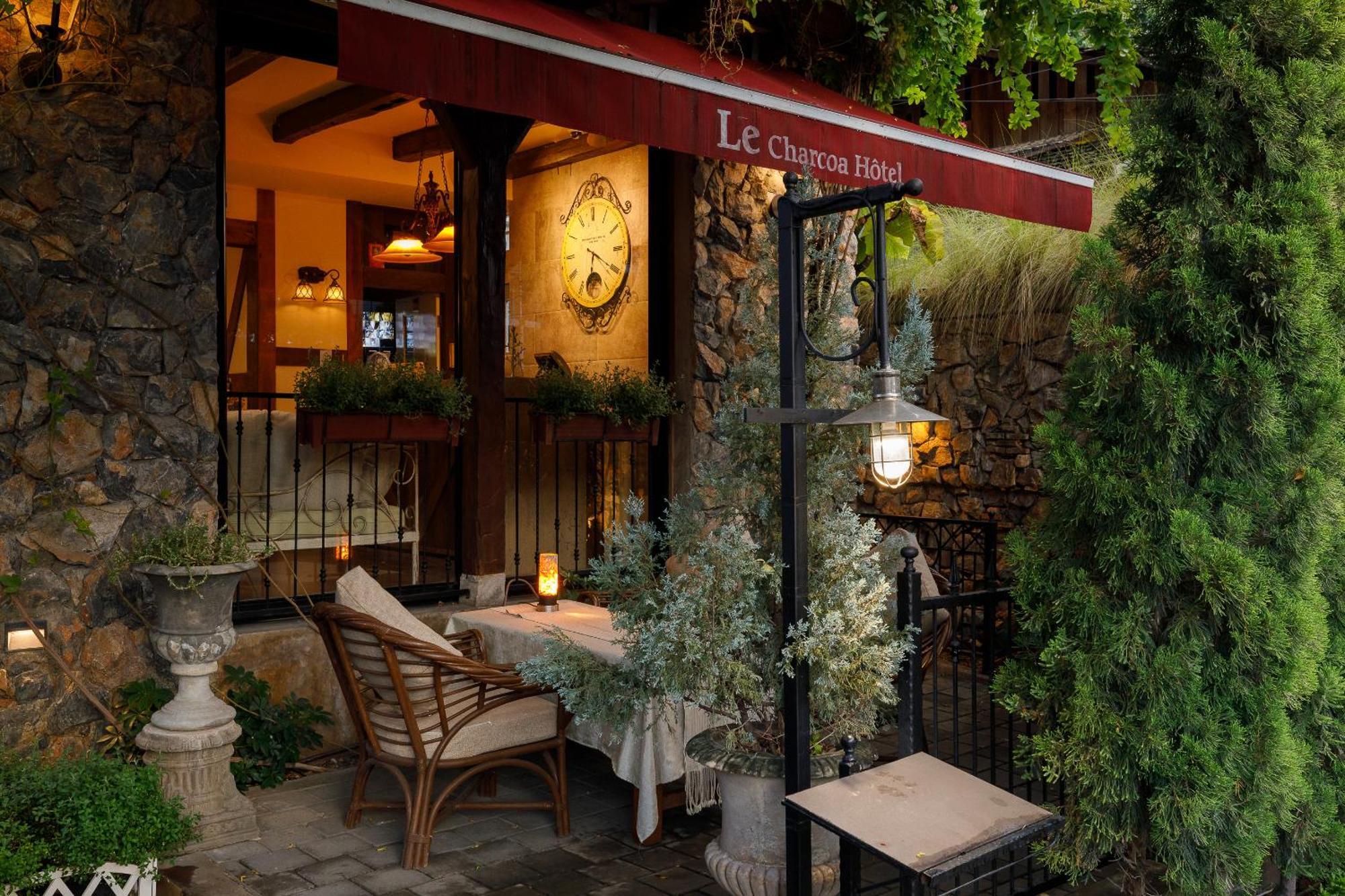 Hotel Le Charcoa Hotel