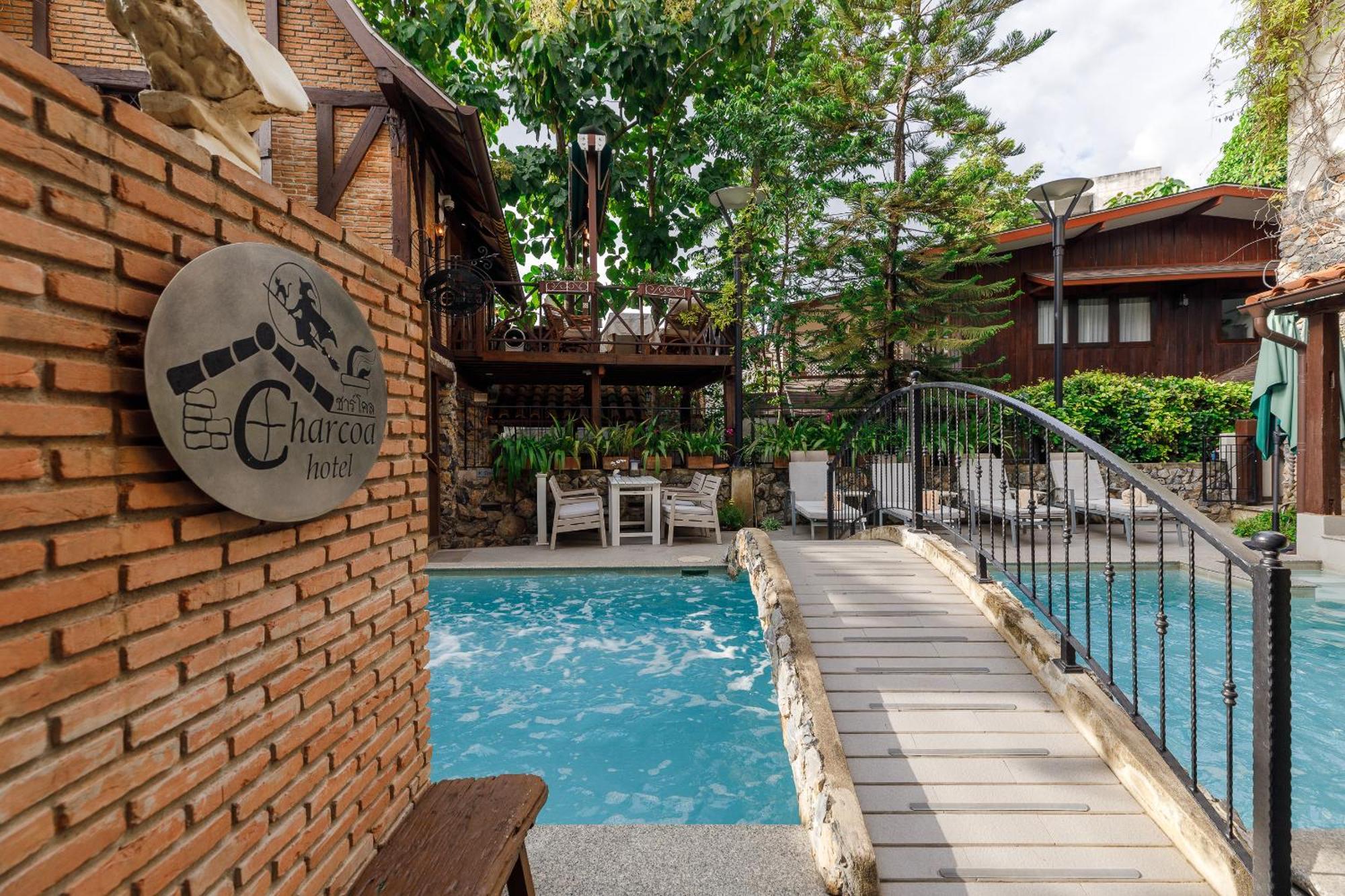 Hotel Le Charcoa Hotel
