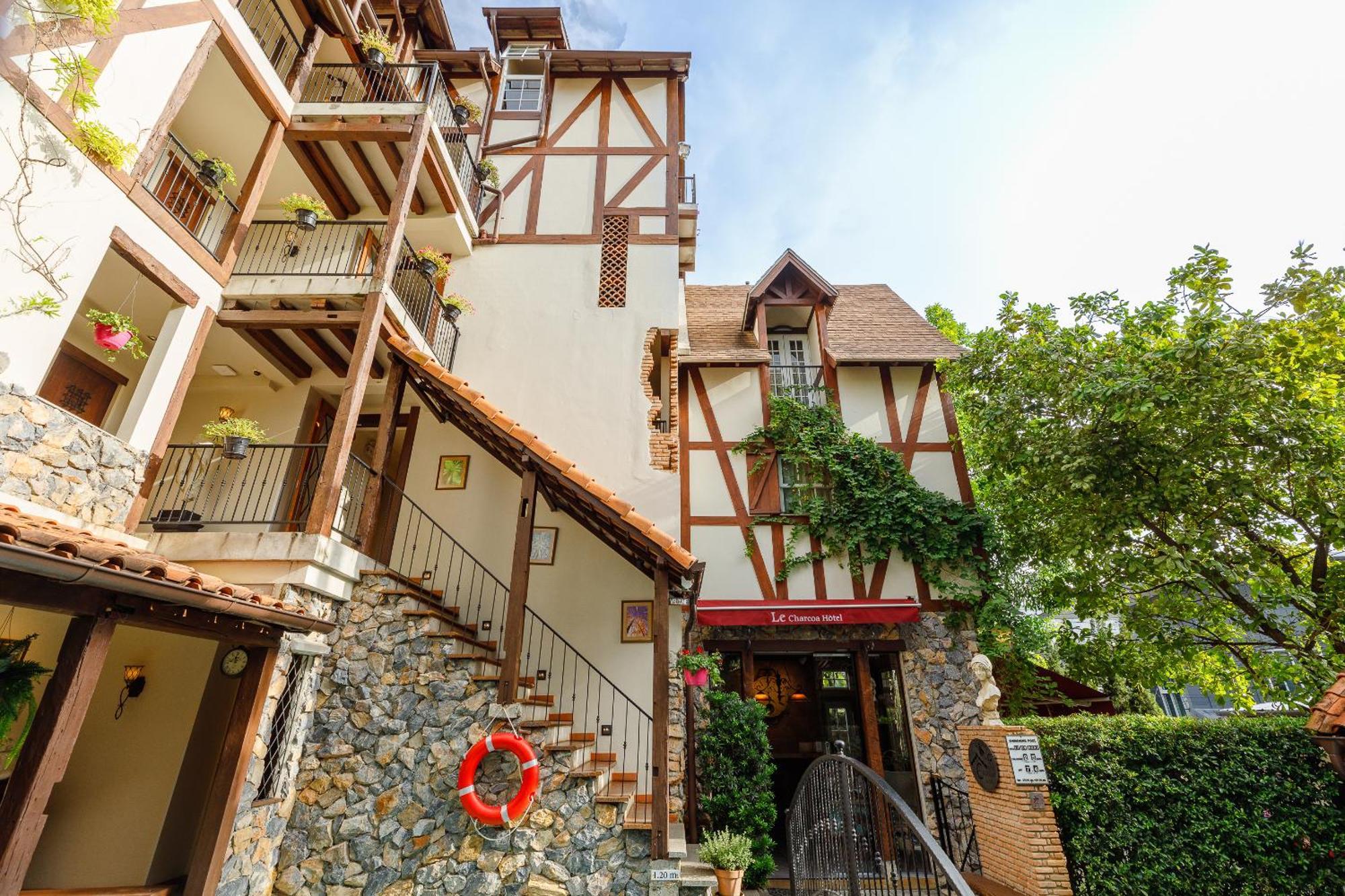 Hotel Le Charcoa Hotel Chiang Mai